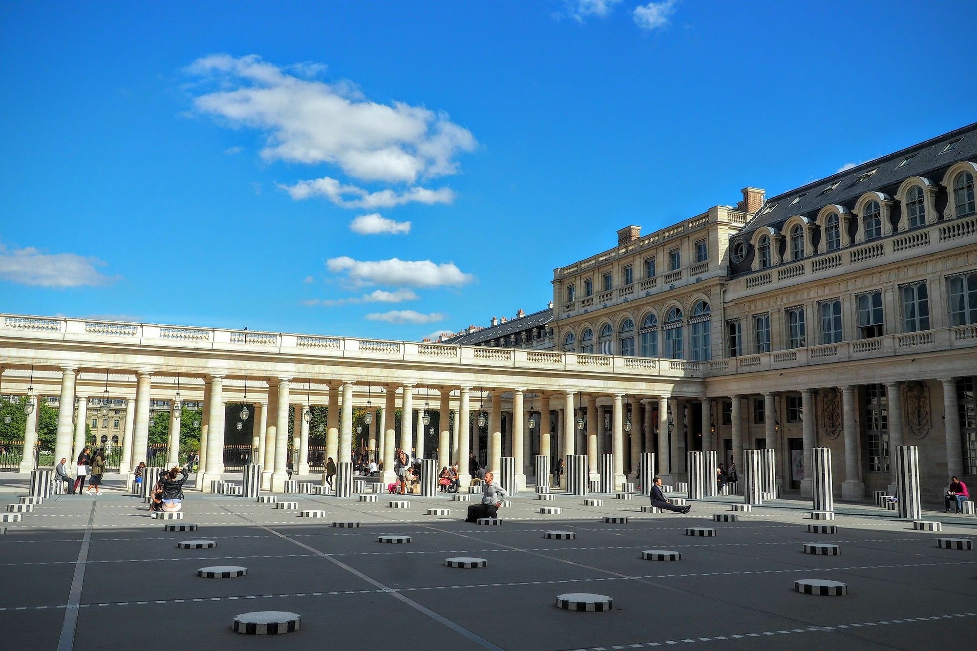 Chambre D Hote : Louvre Elegant Apt Suite Paris Exterior photo